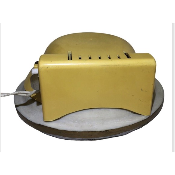 Light Up 3D Church Snow Vintage Christmas Table Top 7” Decor On/off Cord Switch - Picture 7 of 7